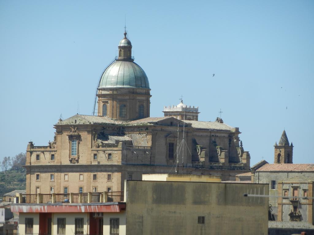 Bed And Breakfast Luna Chiara Piazza Armerina Exterior photo